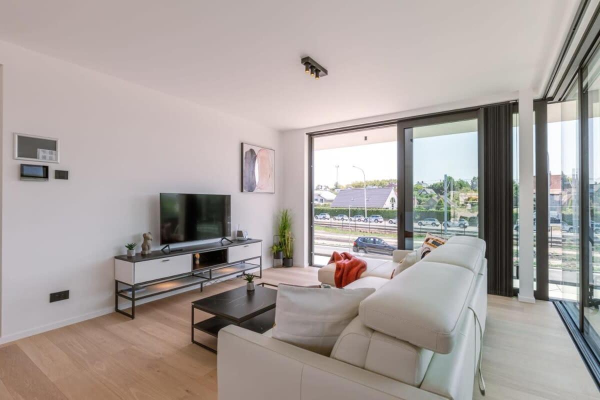 New, Luxurious And Modern Apartment With Private Parking Koksijde Ngoại thất bức ảnh