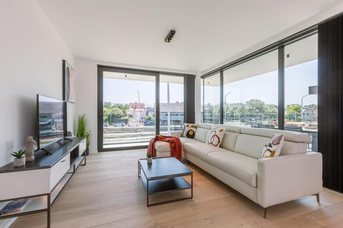 New, Luxurious And Modern Apartment With Private Parking Koksijde Ngoại thất bức ảnh